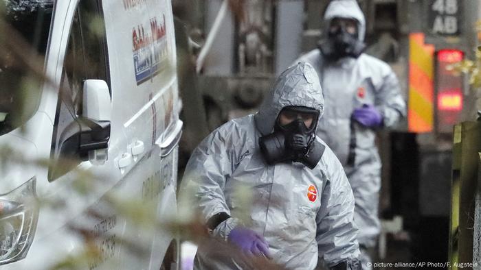Großbritannien Salisbury - Sicherheitspersonal nach Vergiftung von Ex-Spion Sergei Skripal
