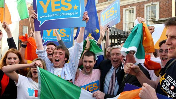 2009 میں لزبن معاہدے کی حمایت میں ڈبلن میں نکلنے والی ریلی 