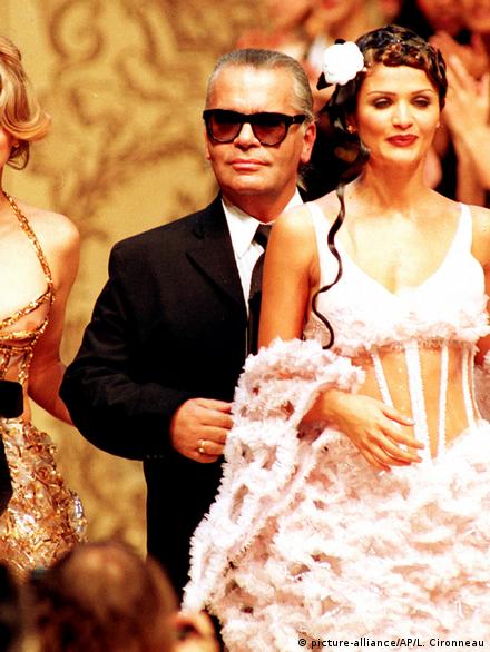 karl lagerfeld with chanel