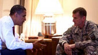 Präsident Obama und General McChrystal (Foto: AP)