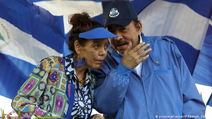 Daniel Ortega y Rosario Murillo.
