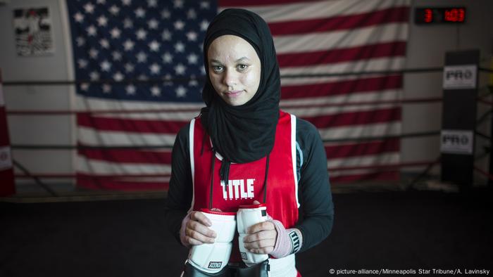 Hijab The Right And Wrong Way Hijab The Right And Wrong Way