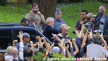 Lula recibe apoyo de seguidores en breve salida de la cárcel