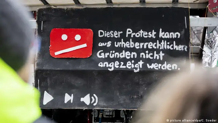 Berlin anti-Article 13 protest banner