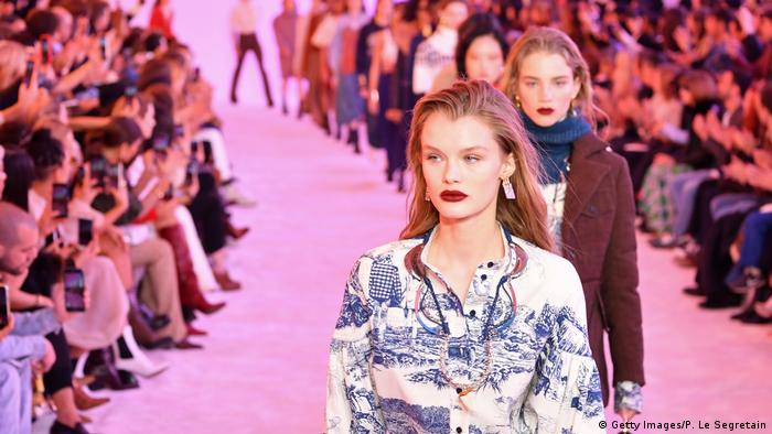 Chloe Runway Paris Fashion Week Womenswear Fall/Winter 2019/2020