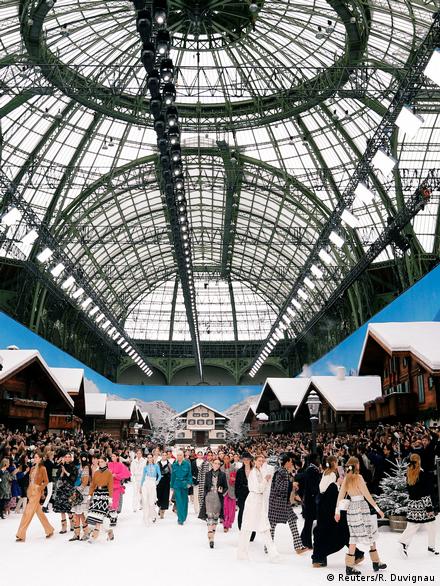 Chanel in Paris: Lagerfeld revisits Coco, Fashion