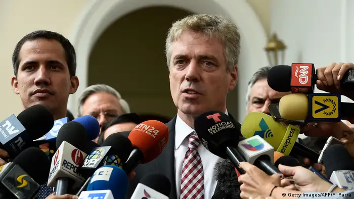 Venezuela Krise l Deutscher Botschafter Daniel Kriener in Venezuela zur unerwünschten Person erklärt (Getty Images/AFP/F. Parra)