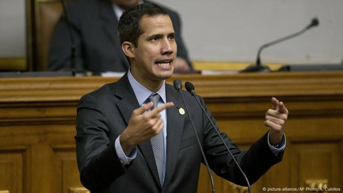 Venezuela′s Juan Guaido calls for own envoy in Berlin | News | DW | 07. ...