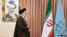 Présidentielle en Iran : l'ultraconservateur Raïssi archifavori 