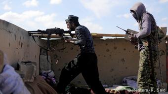 Syrien Deir Al Zor Provinz - Zivillisten auf der Flucht vom IS