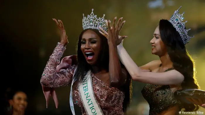 Thailand Schönheitswettbewerb Miss International Queen 2019 transgender (Reuters/J. Silva)
