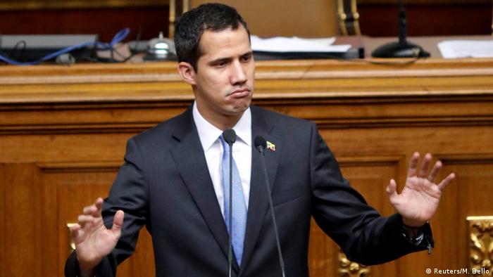 Venezuela Juan Guaido in der Nationalversammlung (Reuters/M. Bello)