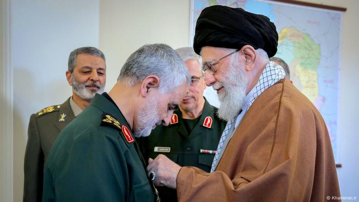 Iran | Verleihung des ersten militärischen Orden | Soleimani Khamenei Iran (Khamenei.ir)