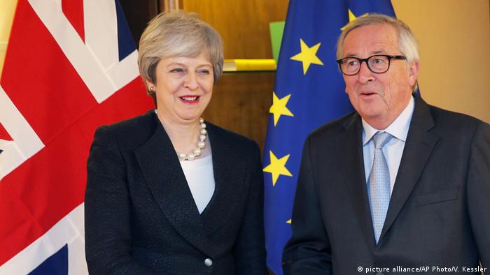 Theresa May and Jean-Claude Juncker in Strasbourg
