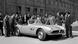 BMW - Historische Aufnahmen: Mitarbeiter der Fertigung umringen das erste Modell des BMW 507 1955 BMW - Historische Aufnahmen: Mitarbeiter der Fertigung umringen das erste Modell des BMW 507 1955