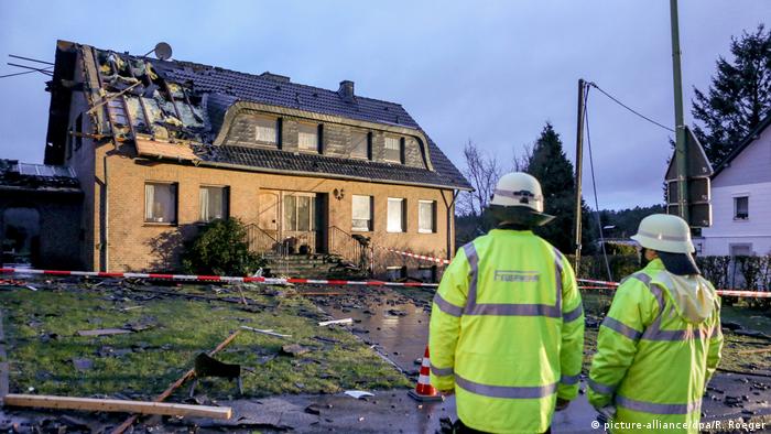 German Town Hit By Tornado News Dw 14 03 2019