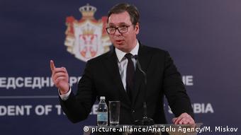 O πρόεδρος της Σερβίας Αλεξάνταρ Βούτσιτς υπό έντονη πίεση