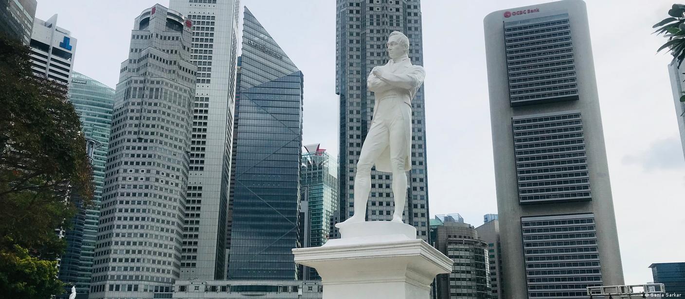 莱佛士登陆200年：新加坡殖民史的思辨