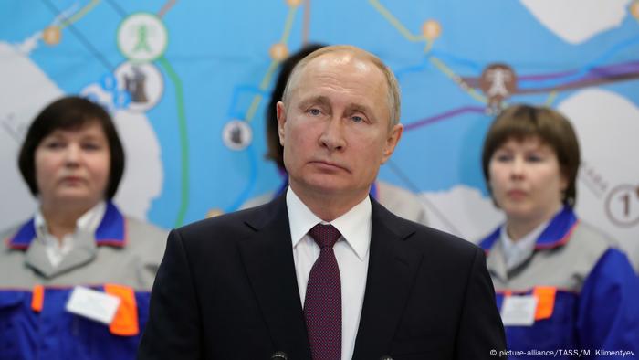 Russland Präsident Putin besucht Südrussland (picture-alliance/TASS/M. Klimentyev)