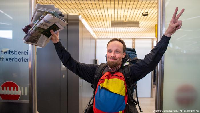 Berlin: Journalist Billy Six zurück in Deutschland (picture-alliance/dpa/M. Skolimowska)