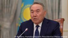 El presidente kazajo Nursultán Nazarbáyev anunció su renuncia