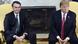 Bolsonaro e Trump se encontram na Casa Branca Bolsonaro e Trump se encontram na Casa Branca