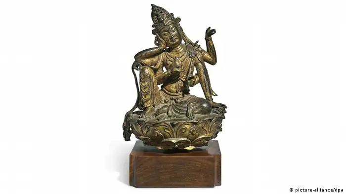 Buddhistische Gottheit Cintamanicakra Avalokiteshvara