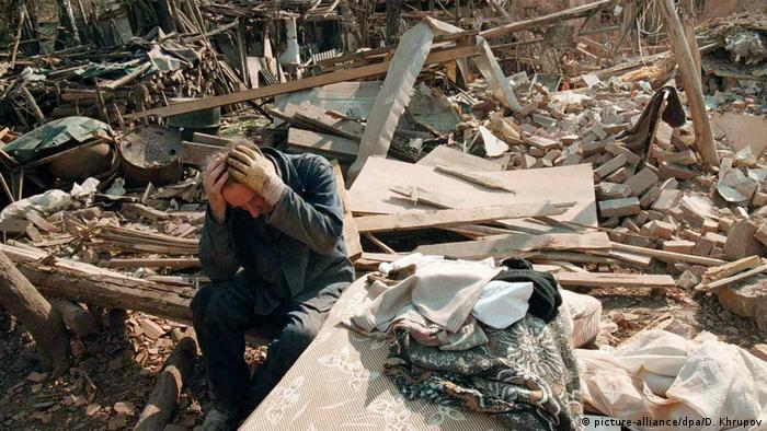 Разрушения в сръбския град Чачак след бомбардировките на НАТО (5.4.1999)
