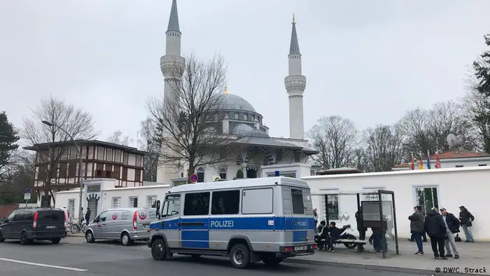 Deutschland Sehitlik-Moschee in Berlin-Neukölln (DW/C. Strack)