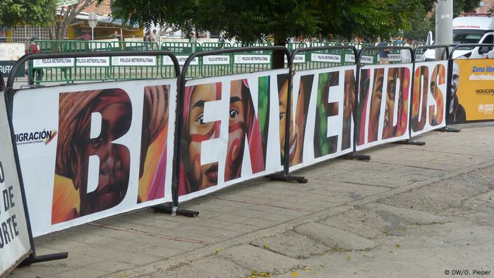 Cartel de bienvenida en Cúcuta.