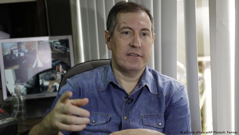 Jornalista Rafael Henzel diz que quer narrar jogo da Chape em janeiro