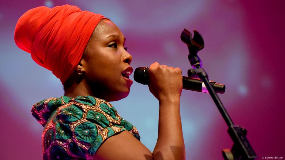 Cantora Karyna Gomes Vê Com Otimismo Futuro Da Guiné Bissau Após Eleições Guiné Bissau Dw 28 03 2019