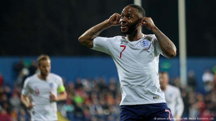 EM-Qualifikationsspiel Montenegro - England | Raheem Sterling, England