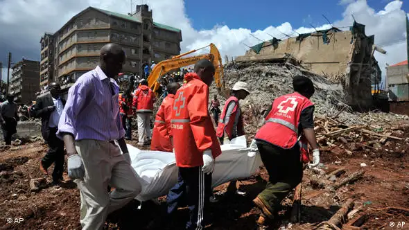 Eingestürztes Haus in Kenia