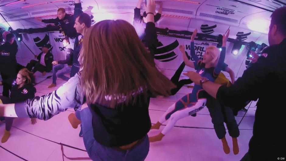 Party in zero gravity DW 03/30/2019