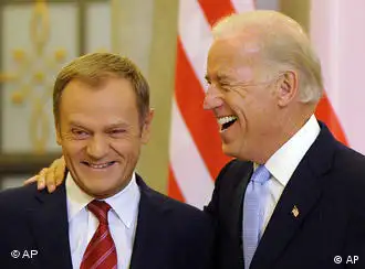 美国副总统拜登与波兰总理图斯克