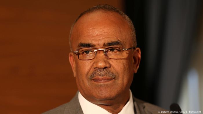 Algerien: Ministerpräsident Noureddine Bedoui (picture-alliance/dpa/B. Bensalem )