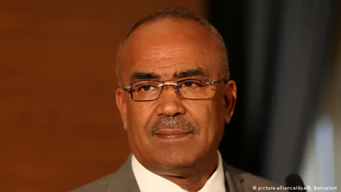 Algerien: Ministerpräsident Noureddine Bedoui (picture-alliance/dpa/B. Bensalem )
