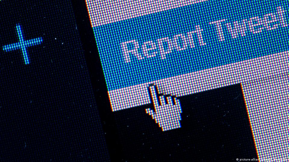 Entenda o PL das Fake News, inspirado em lei alem&atilde; &ndash; DW &ndash; 28/04/2023