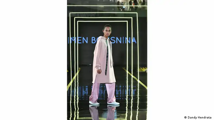 Fashion show by Imen Bousnina (Dandy Hendrata )