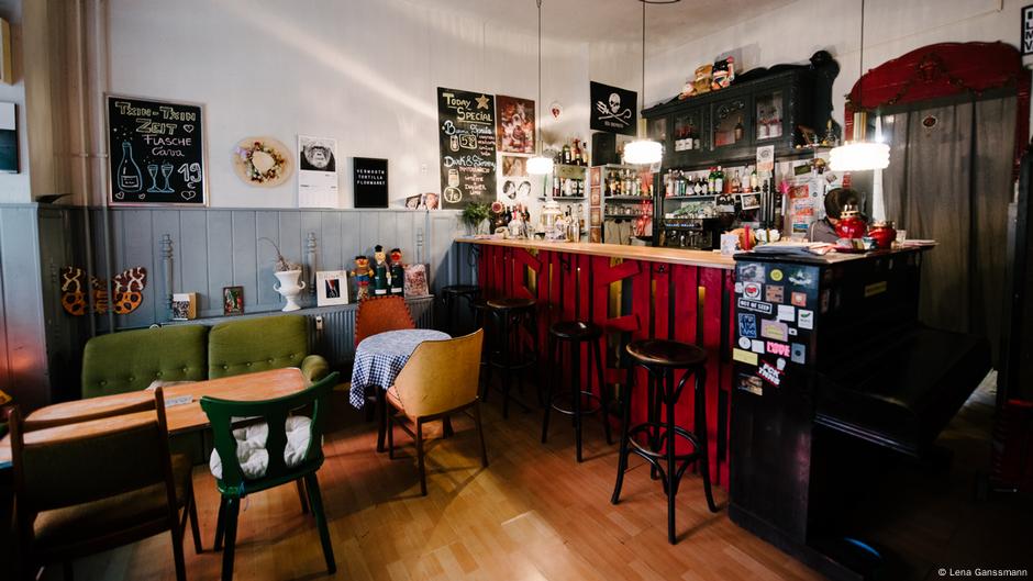 Spain: Bar Alaska vegan tapas – DW – 05/16/2019