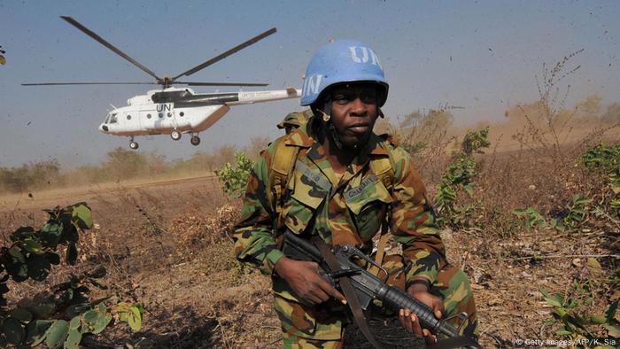 UN peacekeeper from Ghana (Getty Images/AFP/K. Sia) UN peacekeeper from Ghana (Getty Images/AFP/K. Sia)
