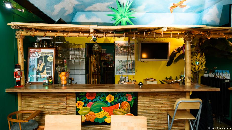 Jamaica YaMan restaurant DW 05/16/2019