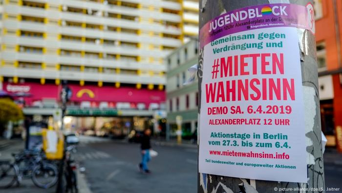 Deutschland Protest gegen steigende Mieten in Berlin (picture-alliance/dpa/S. Jaitner)