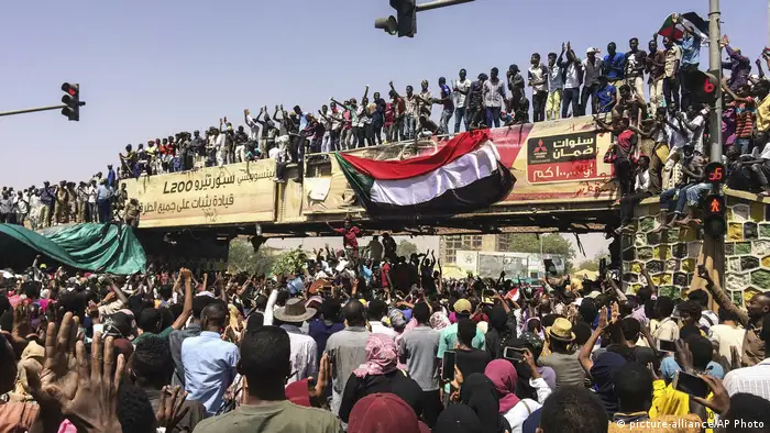 Sudan Protest vor Militärhauptquartier in Khartum