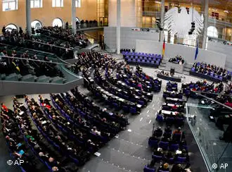德国联邦议院今天就延长驻阿使命表决