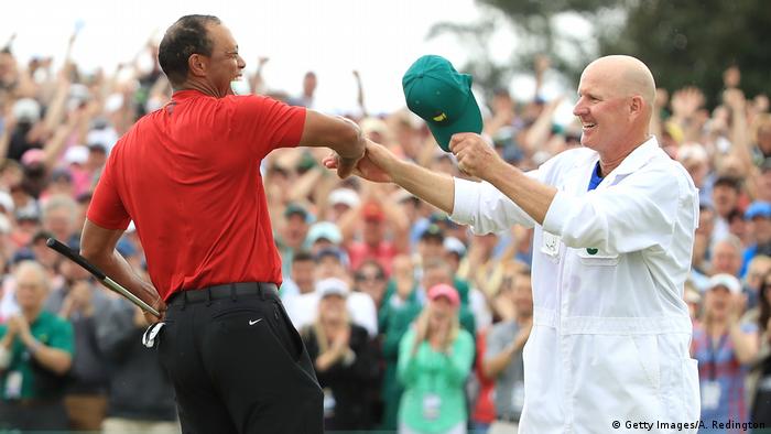 Golfprofi Tiger Woods beim Masters in Augusta (Getty Images/A. Redington)