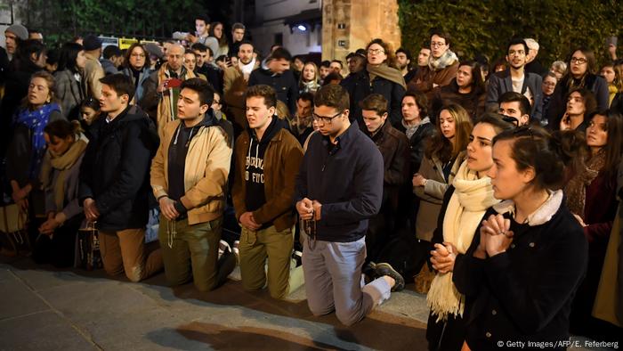 Frankreich, Paris: Brand in der Kathedrale Notre Dame (Getty Images/AFP/E. Feferberg)