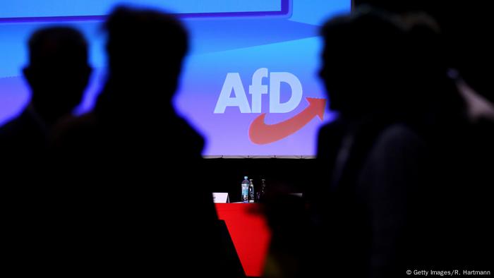 Merkel′s CDU plans tough consequences for far-right AfD cooperation