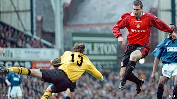 Mladi Cantona kada je harao engleskim nogometnim travnjacima